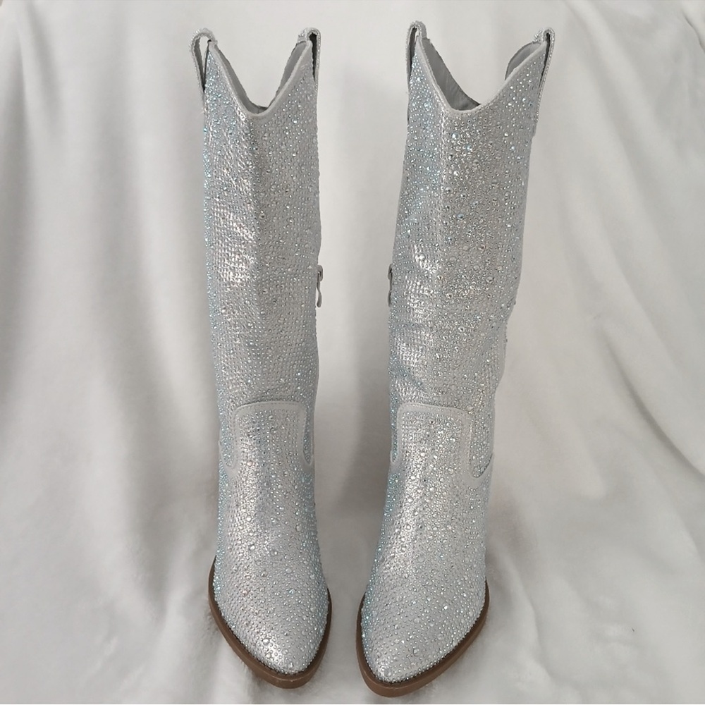 Forever Rhinestone Western Cowgirl Boots Women's Size 6 Silver Pointed Toe